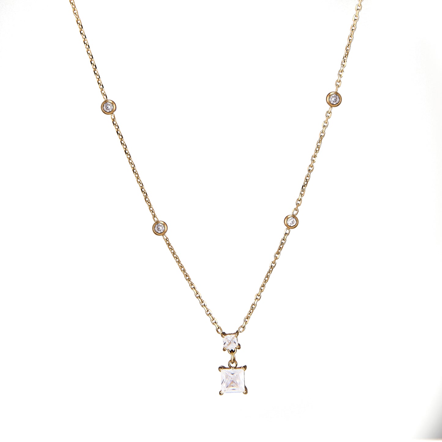 COLLIER EN ACIER