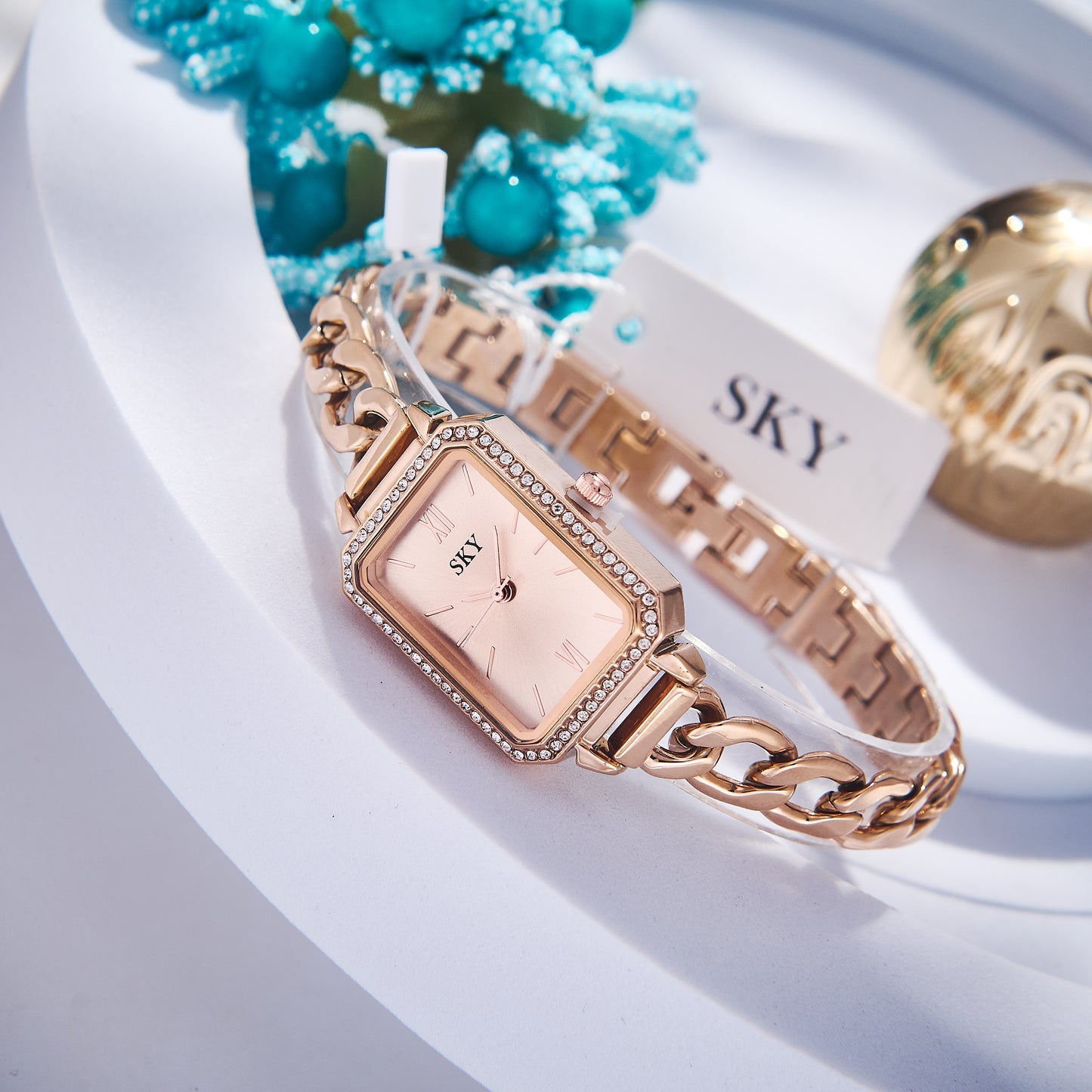 SKY Opulence Dorée – Design Raffiné